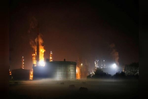 बोस्निया की एकमात्र तेल रिफाइनरी में विस्फोट, 8 कर्मचारी घायल