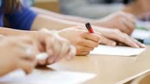 UPPSC 2018: एलटी ग्रेड परीक्षा के एडमिट कार्ड जारी, ऐसे करें डाउनलोड