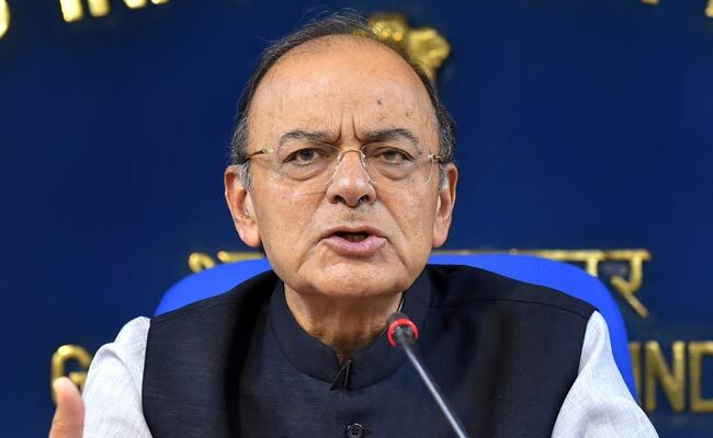 कांग्रेस ने उठाया अरुण जेटली के फेसबुक पोस्ट पर सवाल, कहा...