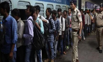 गुजरात हिंसा: मेरे बेटे ने गुनाह किया है उसे सजा दो, निर्दोषों को क्यों भगा रहे हो