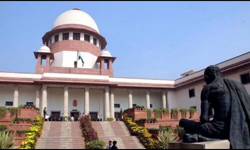 SC/ST एक्ट: हिंसा के बीच रिव्यू पिटीशन पर सुप्रीम कोर्ट का तुरंत सुनवाई से इनकार