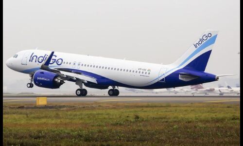इंजन में समस्या के बाद इंडिगो ने एक विमान की उड़ान रोकी, और बिगड़ेगा विमानों का शेड्यूल