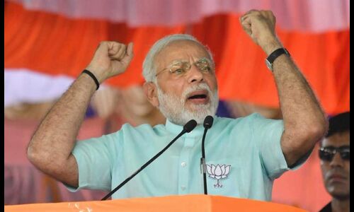 पीएम मोदी: महिलाएं कर रही हैं इस देश का नेतृत्व