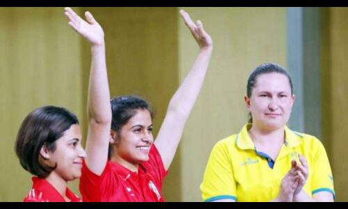 CWG: मनु के अचूक निशाने से झूमा देश, शूटिंग में मिला गोल्ड मेडल