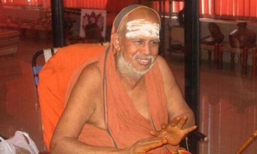 नहीं रहे कांची पीठ के शंकराचार्य जयेन्द्र सरस्वती, 83 साल की उम्र में निधन