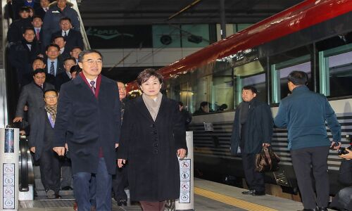 दक्षिण और उत्‍तर कोरिया में जुड़ेंगे सड़क और रेल मार्ग,