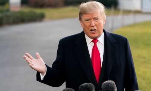 डोनाल्ड ट्रंप पर बरसे FBI के पूर्व प्रमुख, कहा- शासन और विधि को कर रहे हैं कमजोर