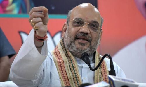 भाजपा ने यूपी और गुजरात में राज्यसभा चुनाव को बनाया दिलचस्प