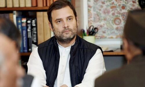 समझौते पर टिकी है मध्य प्रदेश में कांग्रेस के लिए जीत की राह, सीटों के बंटवारे पर नहीं बढ़ रही बात समझौते पर टिकी है मध्य प्रदेश में कांग्रेस के लिए जीत की राह, सीटों के बंटवारे पर नहीं बढ़ रही बात