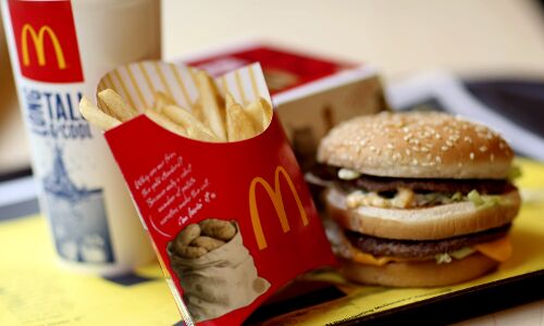 McDonalds के 50 फीसदी आउटलेट्स हुए बंद, इन राज्यों में नहीं मिलेगा पसंदीदा बर्गर