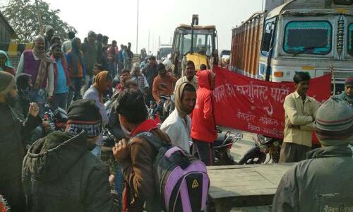 हड़ताल का दूसरा दिन: खगडि़या में सड़क जाम, जहानाबाद में ट्रेन-ट्रैफिक बाधित