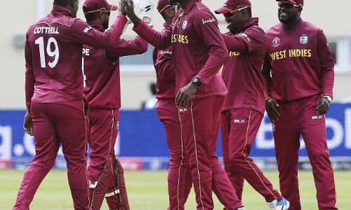 रन बनाकर वेस्टइंडीज ने दिखाई ताकत, न्यूजीलैंड को बुरी तरह रौंदा रन बनाकर वेस्टइंडीज ने दिखाई ताकत, न्यूजीलैंड को बुरी तरह रौंदा