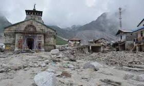 छह साल बाद भी कई काम पड़े अधूरे: केदारनाथ त्रासदी छह साल बाद भी कई काम पड़े अधूरे: केदारनाथ त्रासदी