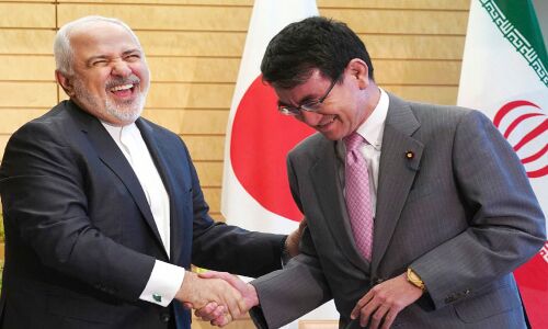 ईरान के विदेश मंत्री ने दी अमेरिका को चेतावनी, कहा- तनाव बढ़ा रहा, हम संयम बरत रहे हैं