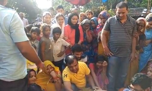 पंचतत्व में विलीन हुए शहीद आशीष कुमार, सात साल के बेटे ने दी मुखाग्नी