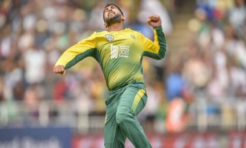 विराट का विकेट इस अफ्रीकी गेंदबाज के लिए बन गया बर्थडे गिफ्ट