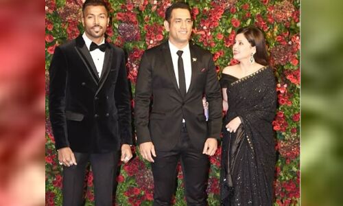 दीपिका-रणवीर के रिसेप्शन में हार्दिक-धोनी को फ्रेम में अकेला छोड़ गईं साक्षी