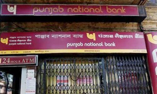 फ्रॉड के आरोपों में घिरे PNB के शेयर लगातार तीसरे दिन भी धड़ाम