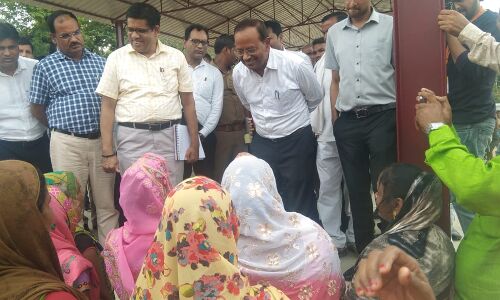 सचिव ग्रामीण विकास ने विकास कार्यों का किया निरीक्षण