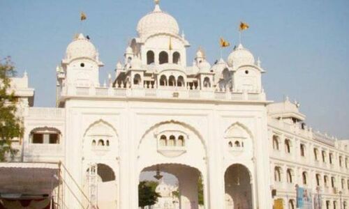 500 साल पहले इस गुरुद्वारे की खुद गुरुनानक जी ने की थी स्थापना