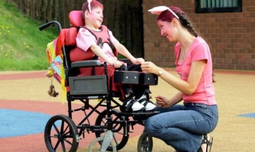 शापित माना जाता है इस गांव को, जहां हर बच्चा होता है अजीब