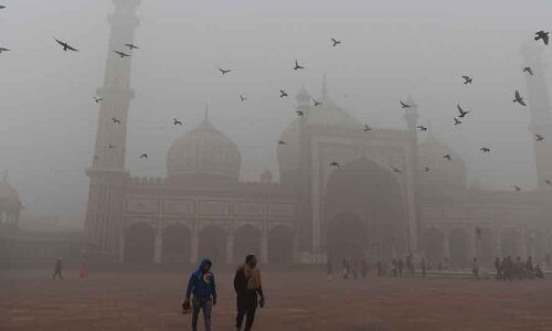 दिल्‍ली में वायु प्रदूषण बरकरार, स्थिति सुधारने को 12 नवंबर तक लगाई गईं ये पाबंदियां