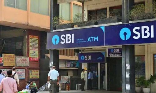 SBI ने आज से बंद की यह बड़ी सर्विस, करोड़ों ग्राहक नहीं निकाल पाएंगे पैसा