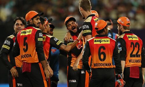 हैदराबाद ने कोलकाता को 5 विकेट से हराया, विलियमसन ने खेली कप्तानी पारी