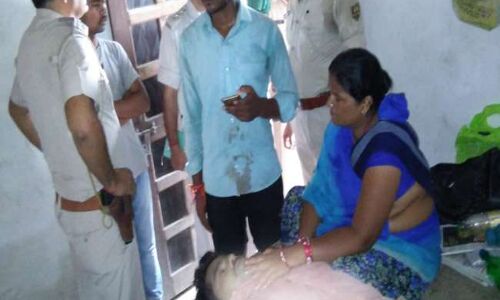 बिहार में सरेआम डॉक्टर की गला काटकर हत्या, मचा कोहराम बिहार में सरेआम डॉक्टर की गला काटकर हत्या, मचा कोहराम