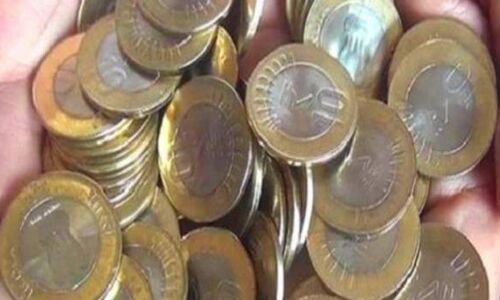 मंत्री बोले- सिक्के लेने से मना नहीं कर सकते बैंक, RBI का है आदेश