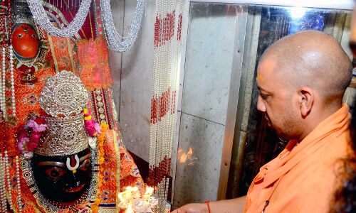 योगी ने राम मंदिर निर्माण को लेकर कह दी चौंकाने वाली बात