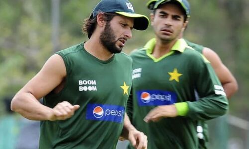 एक बार फिर मैच फिक्सिंग के घेरे में आया PAK का यह खिलाड़ी, पहले भी भुगत चुका है सजा