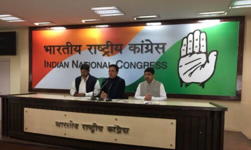 कांग्रेस का दावा- डोकलाम में चीन ने बनाई दो मंजिला इमारत, केंद्र से मांगा जवाब