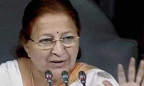 नावी टिकटों पर रस्साकशी के बीच केंद्रीय मंत्री ने कहा, सुमित्रा महाजन नाराज नहीं