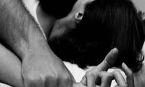 भाई बनकर ससुराल पहुंचे युवकों ने किया दुष्कर्म, वीडियो बना करने लगे ब्‍लैकमेल