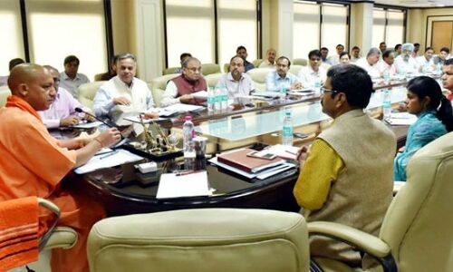 सीएम योगी की सरकारी कर्मचारियों को बड़ी सौगात