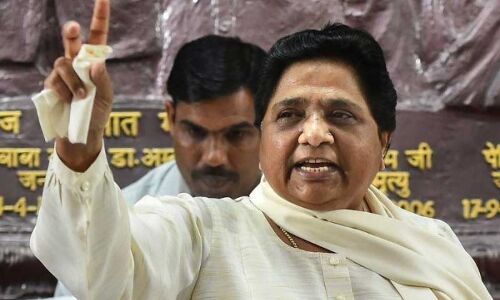 भाजपा पर फिर बसपा प्रमुख मायावती ने किया हमला भाजपा पर फिर बसपा प्रमुख मायावती ने किया हमला