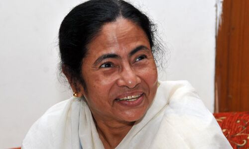 पश्चिम बंगाल : ममता बनर्जी को राहत, पंचायत चुनाव नतीजों से सुप्रीम कोर्ट ने हटाई रोक पश्चिम बंगाल : ममता बनर्जी को राहत, पंचायत चुनाव नतीजों से सुप्रीम कोर्ट ने हटाई रोक