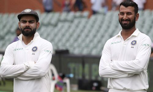 INDvsAUS LIVE: विराट- पुजारा ने संभाली टीम इंडिया की पारी, भारत के 50 रन पूरे