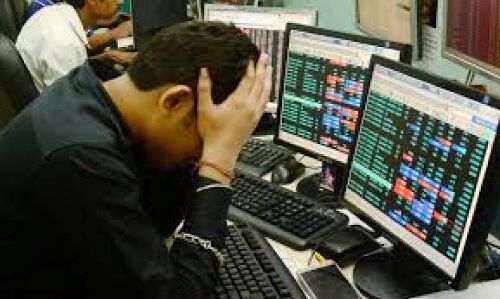 तेज़ी के बाद नीचे गिरा बाज़ार