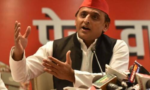 चुनाव नजदीक आने के साथ बढ़ रही भाजपा नेतृत्व की घबराहट: अखिलेश यादव चुनाव नजदीक आने के साथ बढ़ रही भाजपा नेतृत्व की घबराहट: अखिलेश यादव