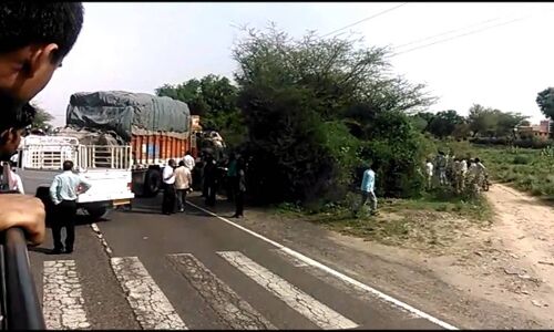 मध्यप्रदेश: गुना में ट्रक और बस की भीषण टक्कर, 9 की मौत, 20 घायल