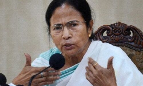ममता बनर्जी को लेकर की गई आपत्तिजनक फेसबुक पोस्ट को लाइक करना पड़ा मंहगा