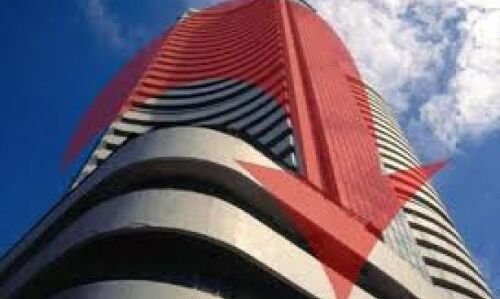 सेंसेक्स 73 अंक गिरकर 35548 पर, निफ्टी 10800 से नीचे बंद