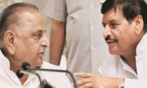 शिवपाल ने किया मुलायम को राष्ट्रीय अध्यक्ष बनाने का एलान, चुप्पी साधे रहे नेताजी