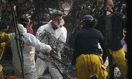 कैलीफोर्निया के जंगलों में लगी आग से मरने वालों की संख्‍या 76 पहुंची