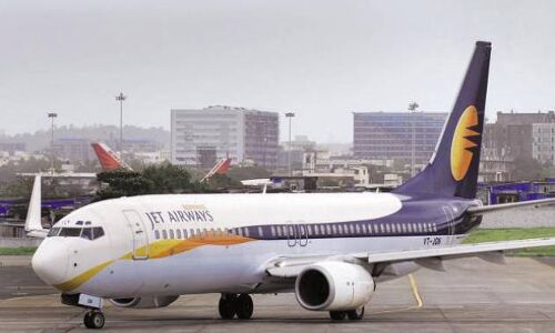 रियाद एअरपोर्ट पर बाल-बाल बचे सभी यात्री, रनवे से फिसला विमान