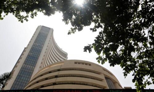 सेंसेक्स 100 अंक टूटकर 36,227 पर बंद - 70 फीसद टूटा इंफीबीम का शेयर