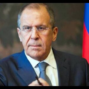 अमेरिका के बाद फ्रांस को रूस का करारा जवाब, 4 राजनयिकों को बाहर निकाला