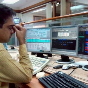 सेंसेक्स में गिरावट का दौर